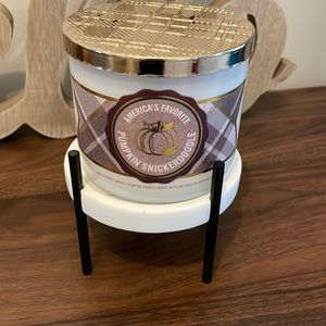 Bath and Body Works Americas Favorite Pumpkin Snickerdoodle 3-Wick Candle new